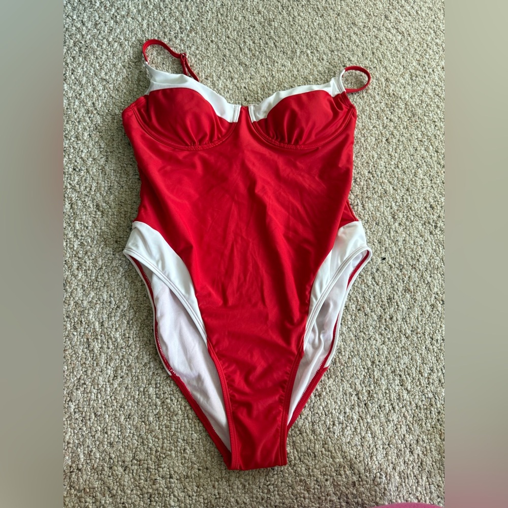 Wild Fable Women's One Piece Swimsuit – Size Large Red & White  High Leg